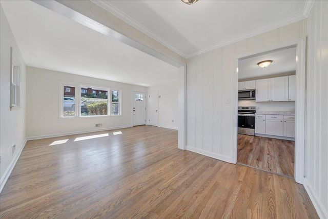 1089 Glenn Ridge RD, Roanoke, VA 24017