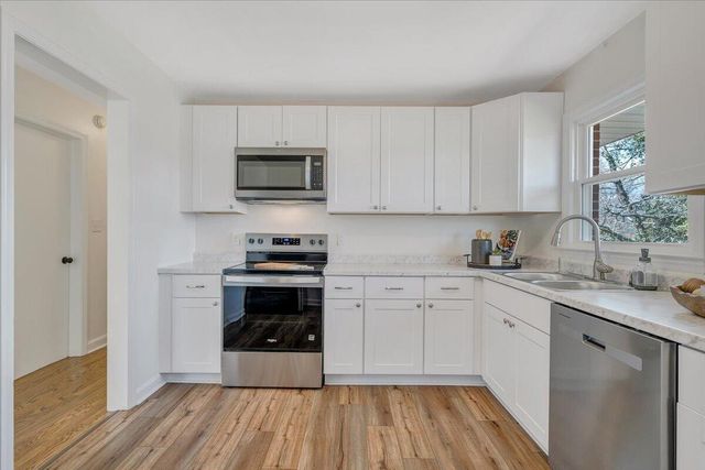 1089 Glenn Ridge RD, Roanoke, VA 24017