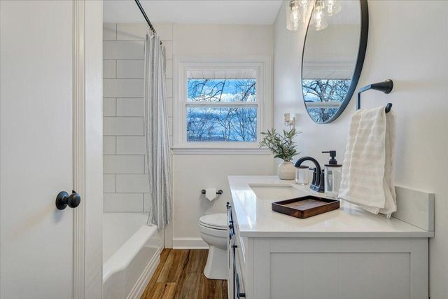 1089 Glenn Ridge RD, Roanoke, VA 24017