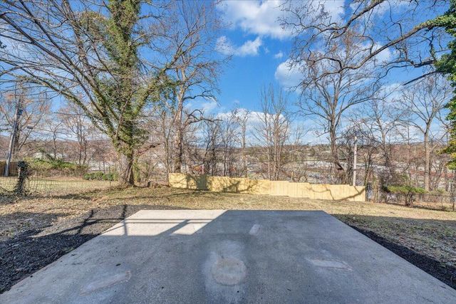 1089 Glenn Ridge RD, Roanoke, VA 24017