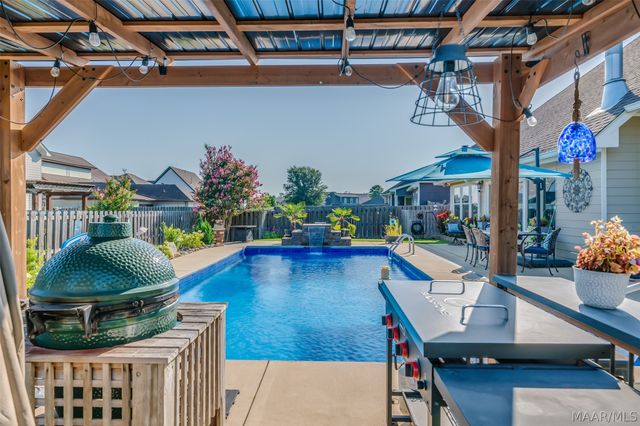 102 CANTERA Way, Pike Road, AL 36064