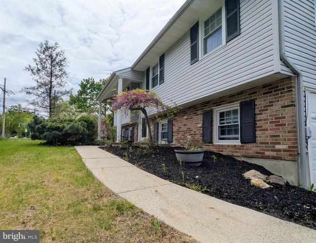129 ROBBINSVILLE-EDINBURG, Robbinsville, NJ 08691