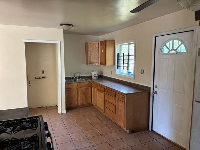 1428 W 45th Avenue, Gary, IN 46408