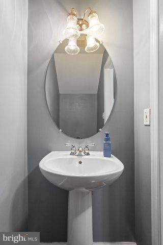 177 MARTIN LN, Alexandria, VA 22304