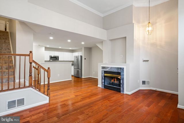 177 MARTIN LN, Alexandria, VA 22304