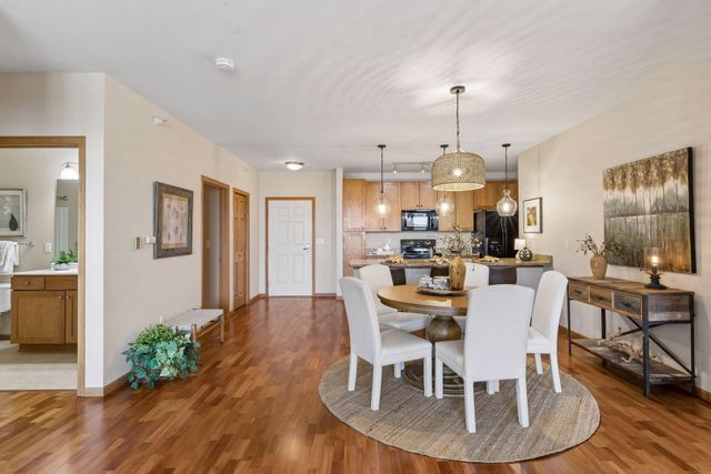 12501 Nicollet Avenue 310, Burnsville, MN 55337