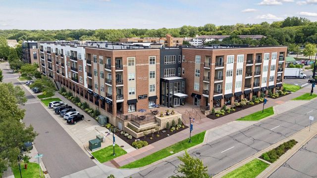12501 Nicollet Avenue 310, Burnsville, MN 55337