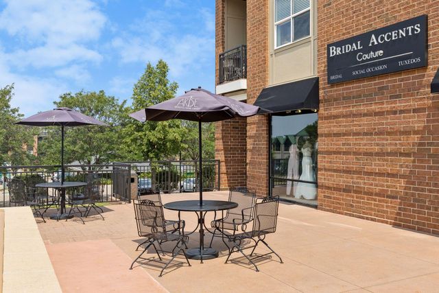12501 Nicollet Avenue 310, Burnsville, MN 55337