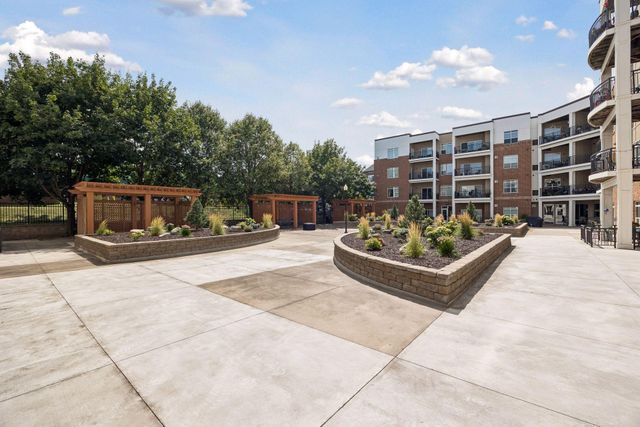 12501 Nicollet Avenue 310, Burnsville, MN 55337