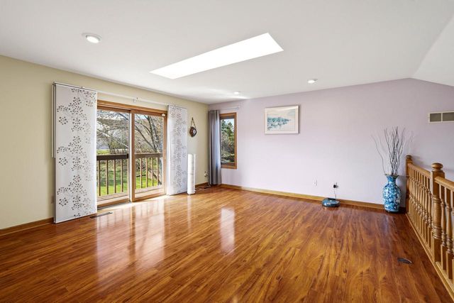 N75W23419 Ridgeview CIRCLE, Sussex, WI 53089