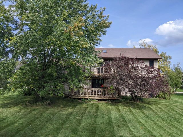 N75W23419 Ridgeview CIRCLE, Sussex, WI 53089
