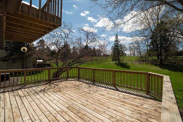 N75W23419 Ridgeview CIRCLE, Sussex, WI 53089