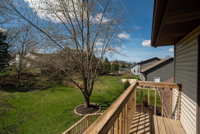 N75W23419 Ridgeview CIRCLE, Sussex, WI 53089