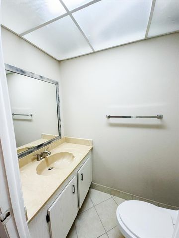 1820 SW 81st Avenue 3201, North Lauderdale, FL 33068