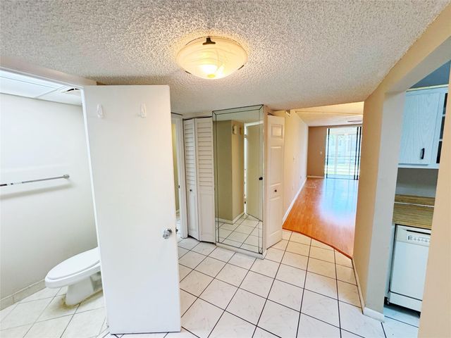 1820 SW 81st Avenue 3201, North Lauderdale, FL 33068