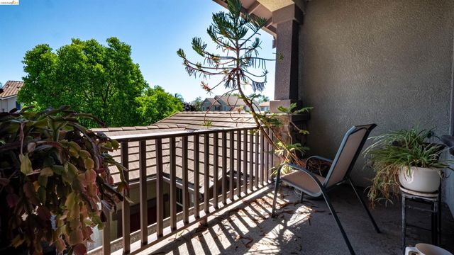 2012 Mint Dr, Brentwood, CA 94513