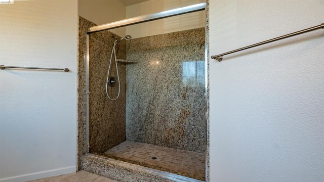2012 Mint Dr, Brentwood, CA 94513
