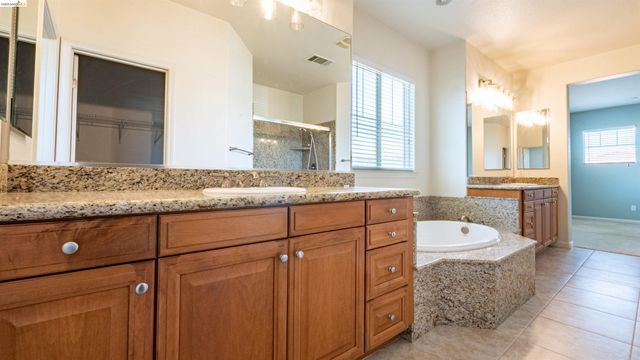 2012 Mint Dr, Brentwood, CA 94513