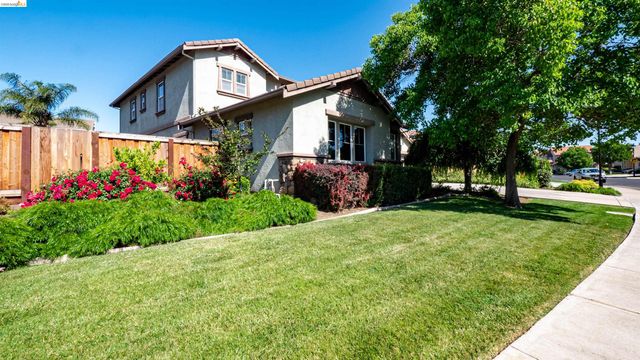 2012 Mint Dr, Brentwood, CA 94513