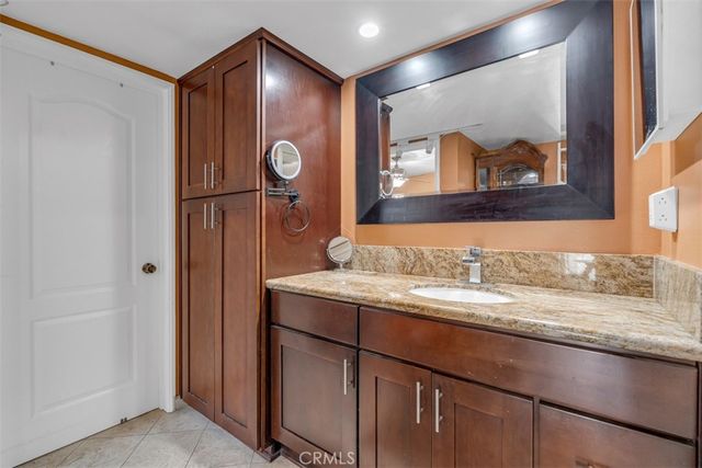 1200 W Lambert Road 41, La Habra, CA 90631