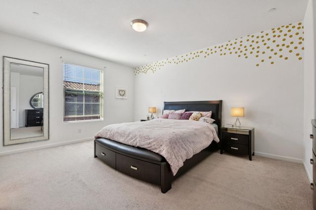 7831 Zaragoza Walk, Sacramento, CA 95823