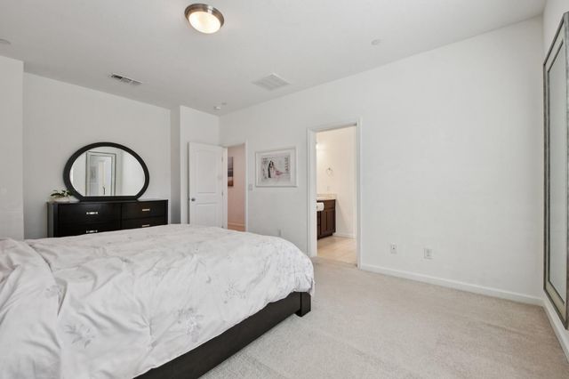 7831 Zaragoza Walk, Sacramento, CA 95823