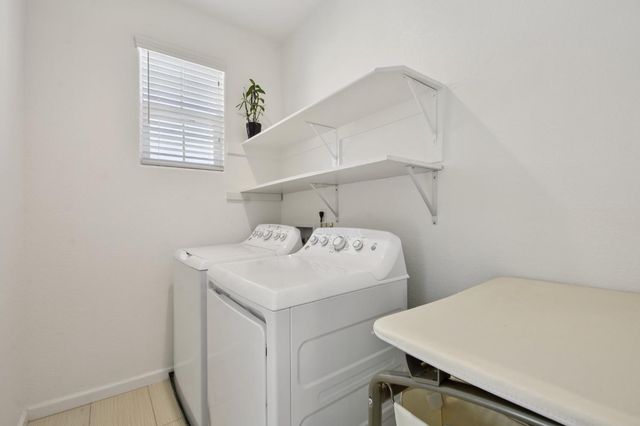 7831 Zaragoza Walk, Sacramento, CA 95823