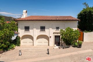 1364 Angelo Drive, Los Angeles, CA 90210