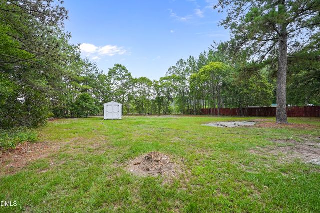 911 Heritage Way, Cameron, NC 28326