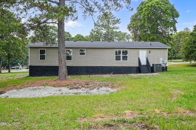 911 Heritage Way, Cameron, NC 28326