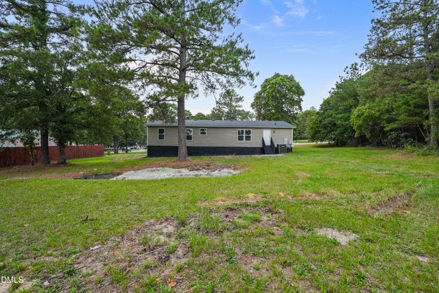 911 Heritage Way, Cameron, NC 28326