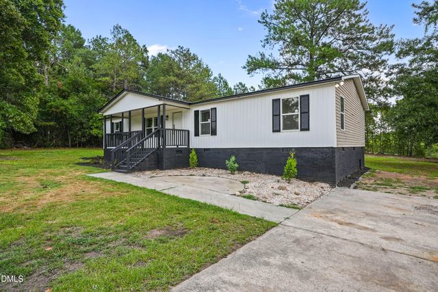 911 Heritage Way, Cameron, NC 28326