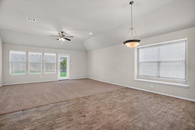 2541 Hadley Street, Weatherford, TX 76087