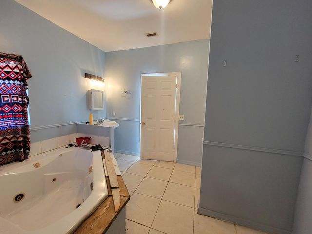 3467 NW 175th Court, Okeechobee, FL 34972