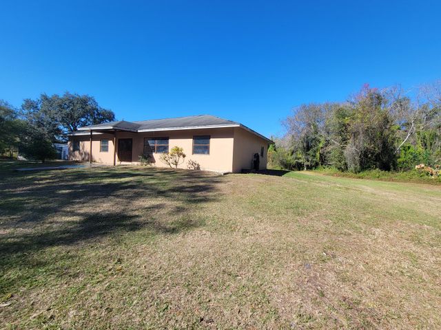 3467 NW 175th Court, Okeechobee, FL 34972