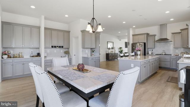 11502 ADEN RD, Nokesville, VA 20181