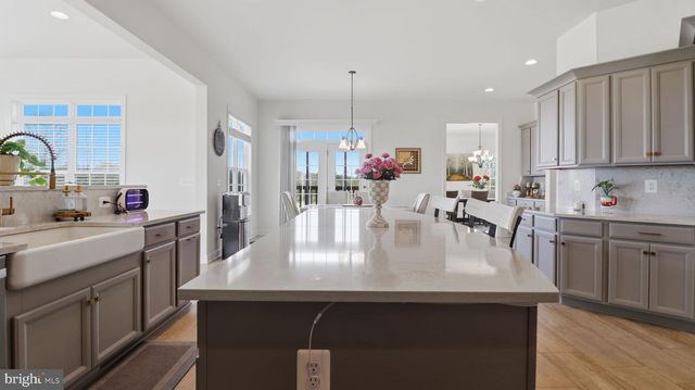 11502 ADEN RD, Nokesville, VA 20181