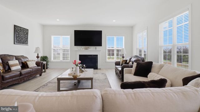 11502 ADEN RD, Nokesville, VA 20181