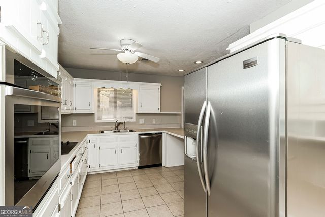 106 Pat Mell Drive, Peachtree City, GA 30269