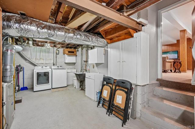 36 Chatham Road, New Rochelle, NY 10804