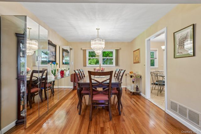 36 Chatham Road, New Rochelle, NY 10804