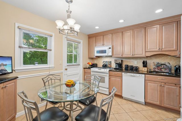36 Chatham Road, New Rochelle, NY 10804