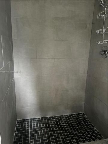 2300 NW 94th St 0, Miami, FL 33147