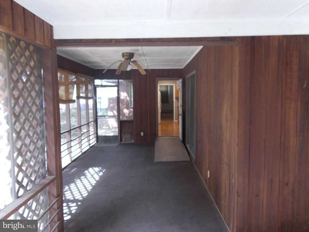 414 JEFFERSON ST, Woodstock, VA 22664