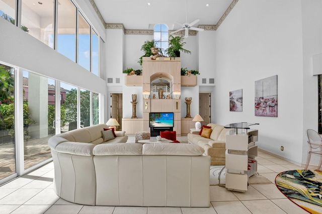 16670 Senterra Drive, Delray Beach, FL 33484