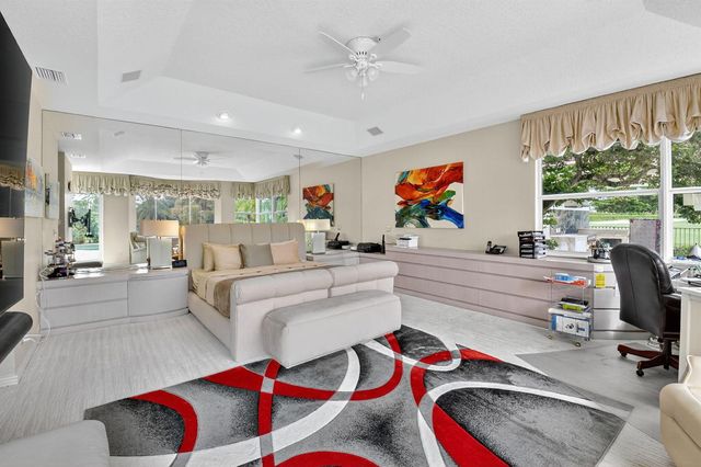 16670 Senterra Drive, Delray Beach, FL 33484