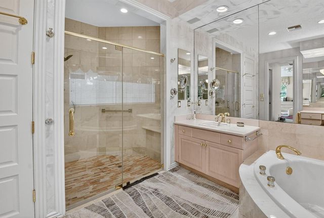 16670 Senterra Drive, Delray Beach, FL 33484