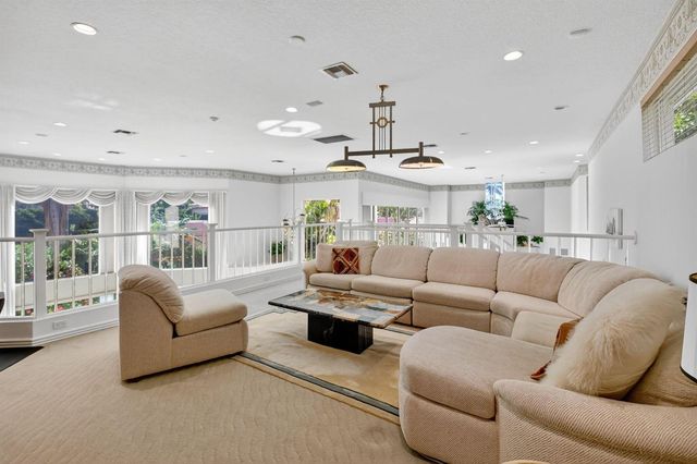 16670 Senterra Drive, Delray Beach, FL 33484