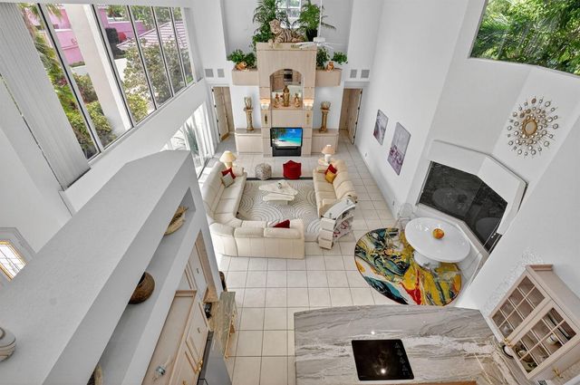 16670 Senterra Drive, Delray Beach, FL 33484