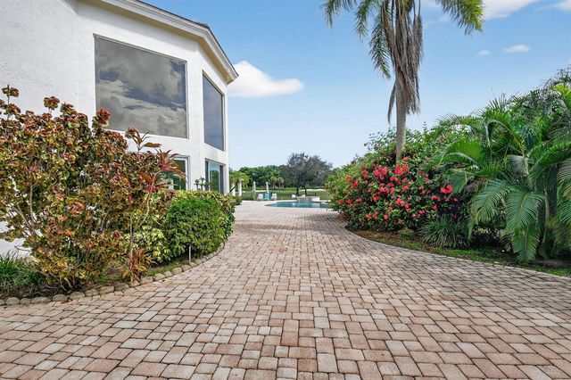 16670 Senterra Drive, Delray Beach, FL 33484